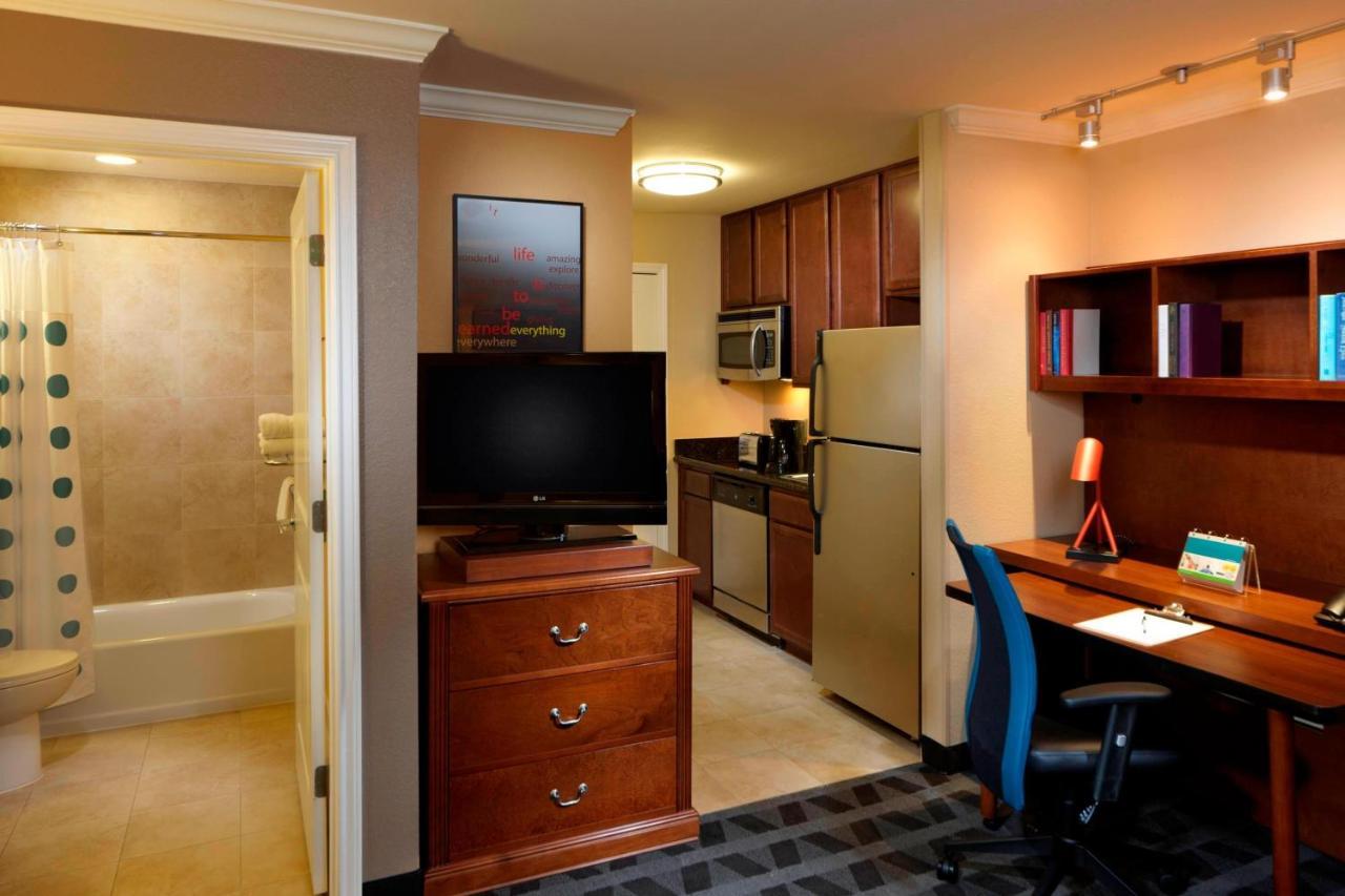 ทาวน์เพลซ สวีท ฮุสตัน นอร์ท เชนันโดอาห์ Hotel Shenandoah ภายนอก รูปภาพ