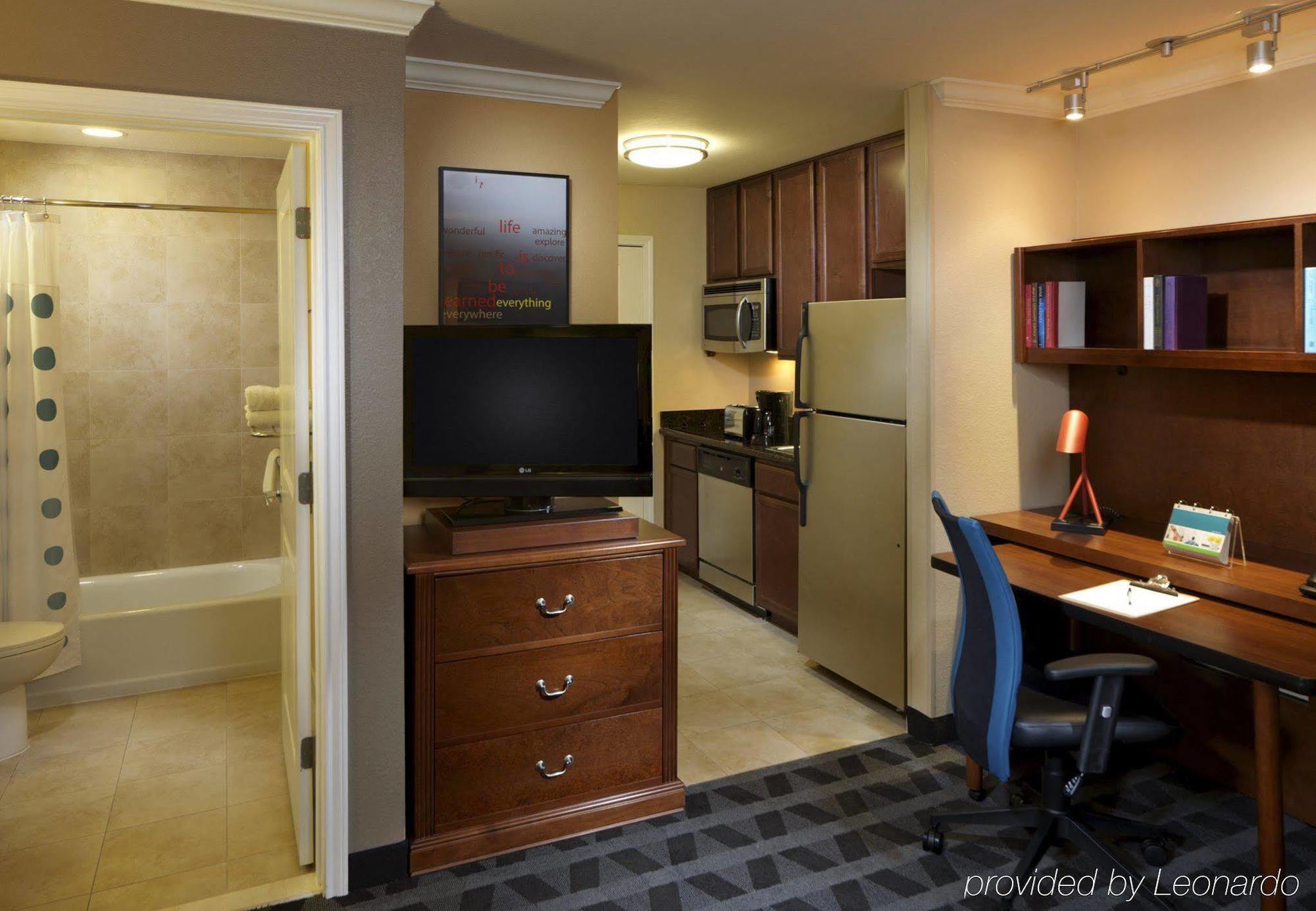 ทาวน์เพลซ สวีท ฮุสตัน นอร์ท เชนันโดอาห์ Hotel Shenandoah ภายนอก รูปภาพ